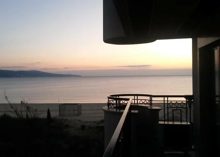 Apartment Golden Rainbow