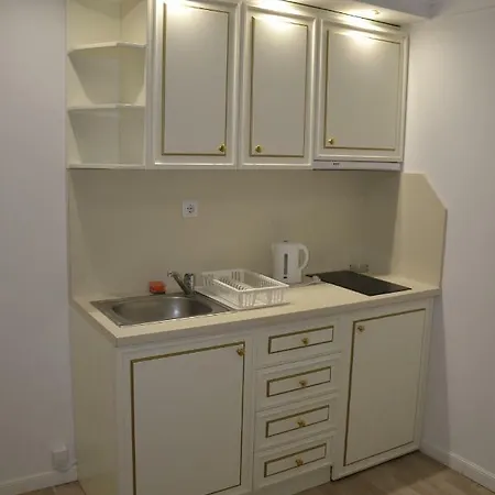 Golden Rainbow Apartment