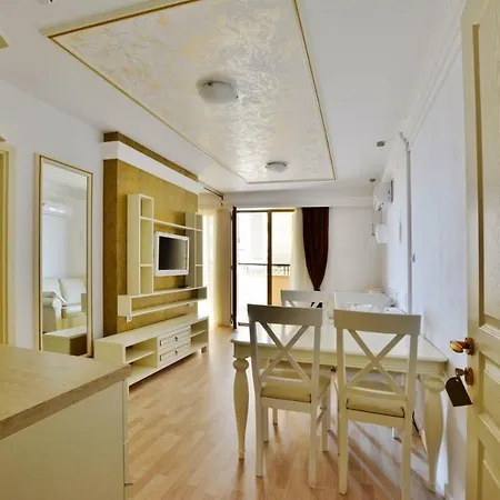 Apartament Golden Rainbow