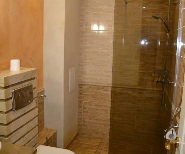 Golden Rainbow Slantchev Briag